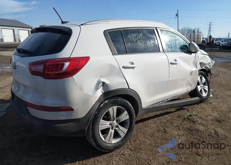 2013 Kia Sportage Lx z USA, uszkodzony, nr VIN KNDPB3A29D7494785